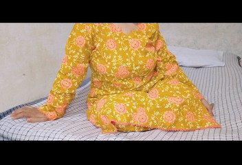 Belle-mère et beau-fils, une romance complète et lourde