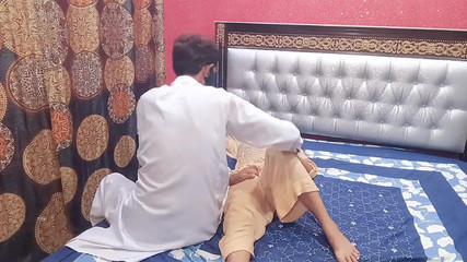 Indian Desi Bhabhi Kam Krti Thak Gai Dever Ny Lund Chut Mai Thok Diya Gros seins Indian Desi Stepaunty Sex