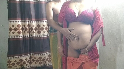 Nuits romantiques de Tamil Hot Bhabhi Desi Masti.vidéos complètes
