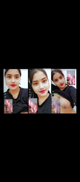 Belle écolière montrant des seins pour son professeur lors d'un appel vidéo Whatsuup, appel vidéo viral Whatssup Chat sexuel Vidéo XXX