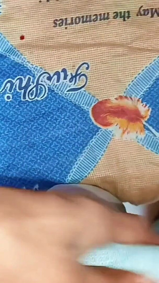 Ma belle-tante sexy profite de ma baise hard.