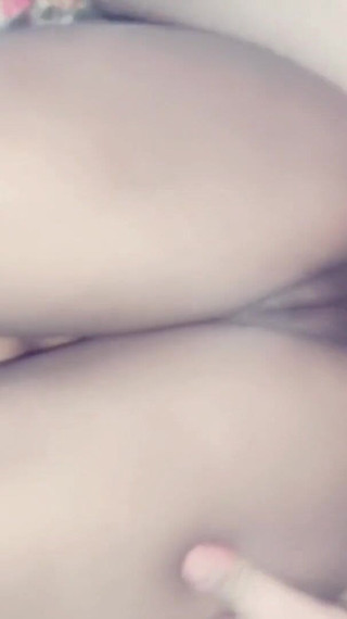 Belle et mignonne fille Desi baise pour la première fois à l'hôtel avec son copain