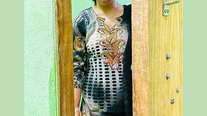 Baiser fort avec mon Bhabhi super sexy