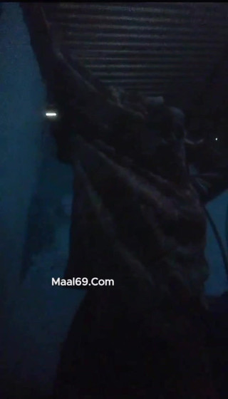 Ma robe à langer Czn dans les toilettes après la douche