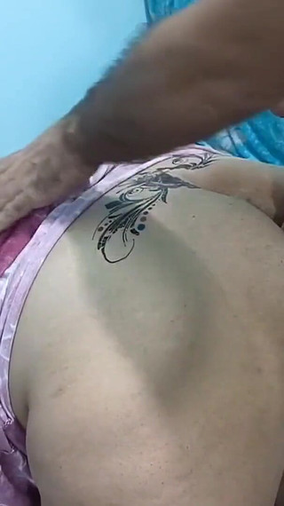 Avoir des relations sexuelles dans le cul pour la première fois. Sexe arabe égyptien avec une voix claire et agaçante ayant des relations sexuelles avec un sher égyptien