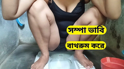 Femme séduite pendant que son mari est absent - À surveiller !