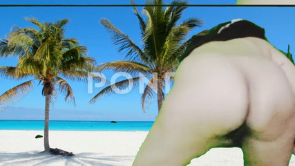 Femme arabe chaude en hijab jouant avec sa chatte Douce fille musulmane doigte sa chatte dégoulinante