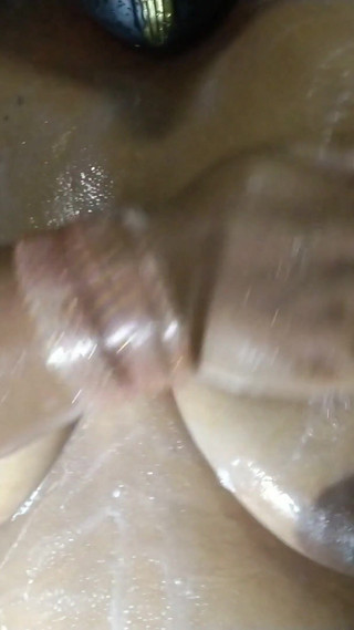 Spectacle de douche pour filles indiennes