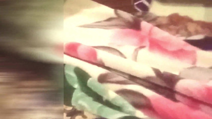 Demi-soeur veut être invitée dans la chambre de son demi-frère S1:e38