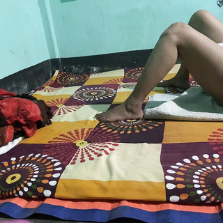 Desi Hot Maid Sexe hardcore avec un nouveau serviteur !! Sexe Bangla