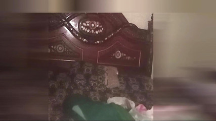 Une femme sexy masse la bite de son mari et se fait baiser après le massage-tarelgcxxx et Fozia Khan