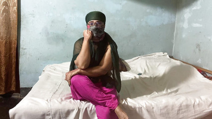 Desi Devar Bhabhi Sexe chaud avec un son clair