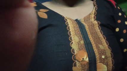 Un jour avec une fille Desi