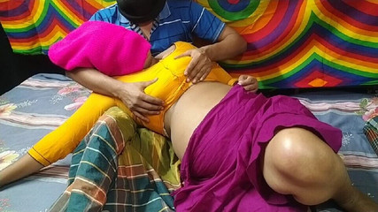 Village Femme Chatte Serrée Couple Romance