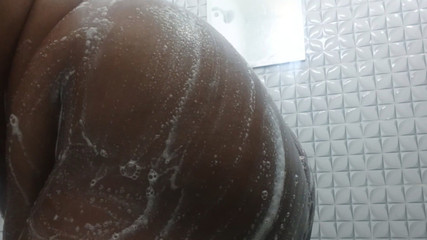 Fille Salle de bain Douche