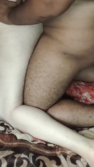 Pute marocaine avec une femme du Golfe - Sexe Arabe