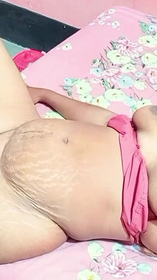 Aujourd'hui, j'ai eu des relations sexuelles de nombreuses manières romantiques avec ma grosse petite amie.