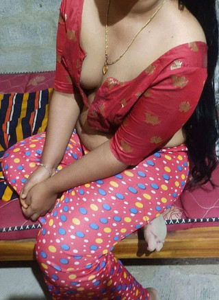 Serviteur sexe avec dame propriétaire de la maison