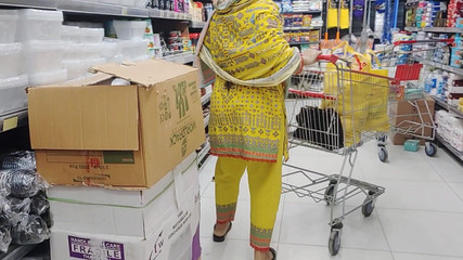 Bhabhi indien récupéré au centre commercial