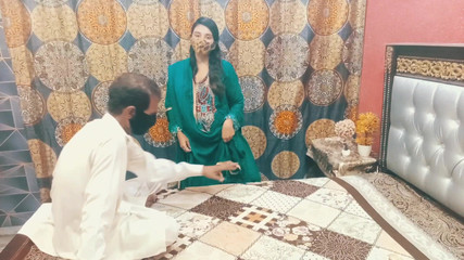 Femme indienne desi en colère parce que son mari ne met pas sa grosse bite dans son trou du cul serré Clear Hindi Audio Xxxxx Desi Stepaunty S