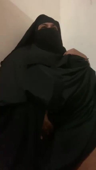 Fille arabe romantique