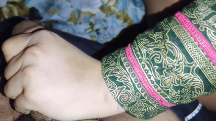 J'ai laissé ma belle-sœur dans ma chambre