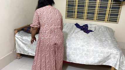 Je suis une vidéo de sexe avec ma grande demi-soeur