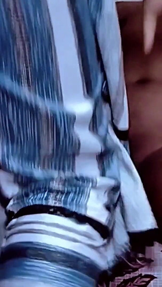 Sexe anal mignon avec sa belle-fille