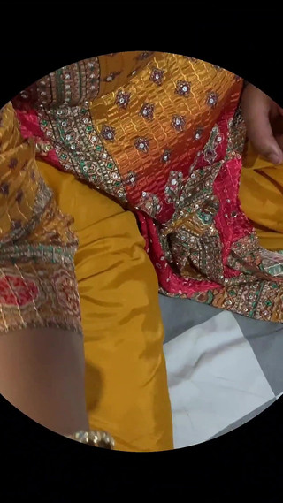 Rashmika fait semblant d'être innocente et veut se faire baiser la chatte Vidéo complète avec audio hindi