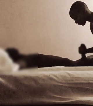 Reine de la gorge profonde MILF ébène