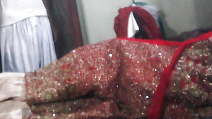 Partager la chambre avec sa demi-soeur S1 Épisode 28