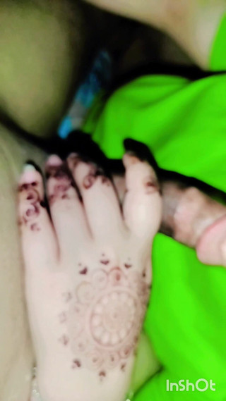 Mon chaud Bhabi suce et lit ma bite