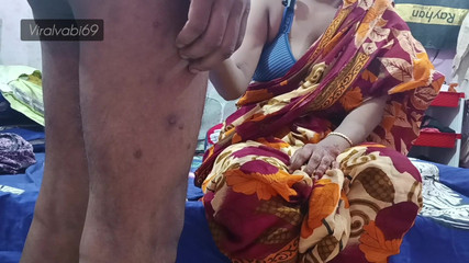 Belle-mère coincée, beau-fils baise un son clair