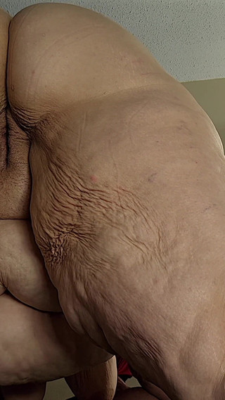 Jamdown26 - Regardez une grosse chatte au cul juteux pisser, se faire baiser et prendre du sperme en levrette, le meilleur hijab arabe musulman BBW SSBBW