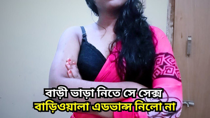 Elle m'a donné une avance pour louer une maison en ayant des relations sexuelles. J'ai baisé mon principe avec une grosse bite