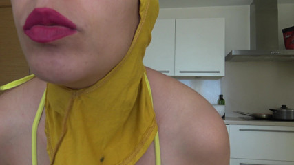 Gros seins arabe cocu femme