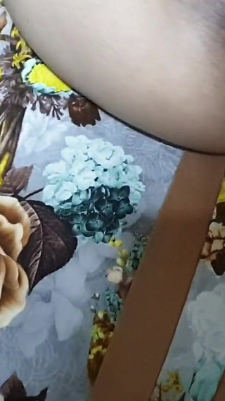 Une voix claire, la femme de mon demi-frère est enceinte et sexy