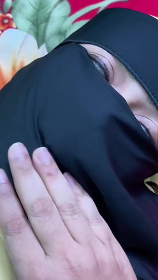 Sexe avec ma belle-mère quand ma femme n'est pas à la maison