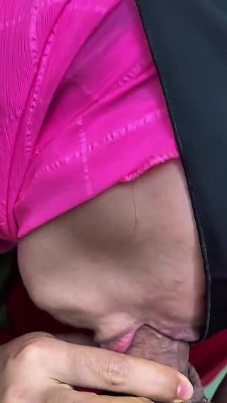 Enfoncer dur Deshi en levrette