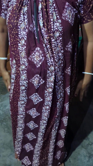 Changement de robe chaud Vahabi