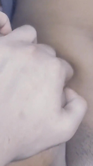 Desi Cute Snap baisée et pressé ses gros seins