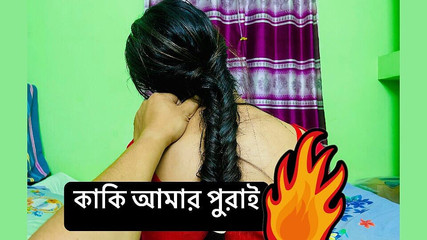 Manger la chatte de ma belle-tante sexy et sortir son jus