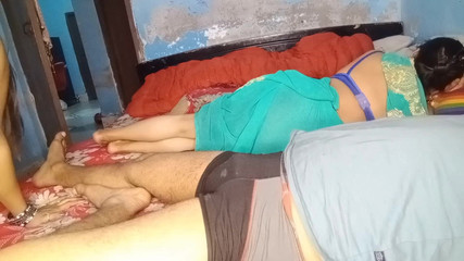 New Treeshome a baisé hardcore ma femme avec sa demi-soeur comme je le voulais