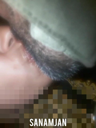 Si vous dites à votre petite amie Desi d'enlever son maxi et j'irai à sa partie 2